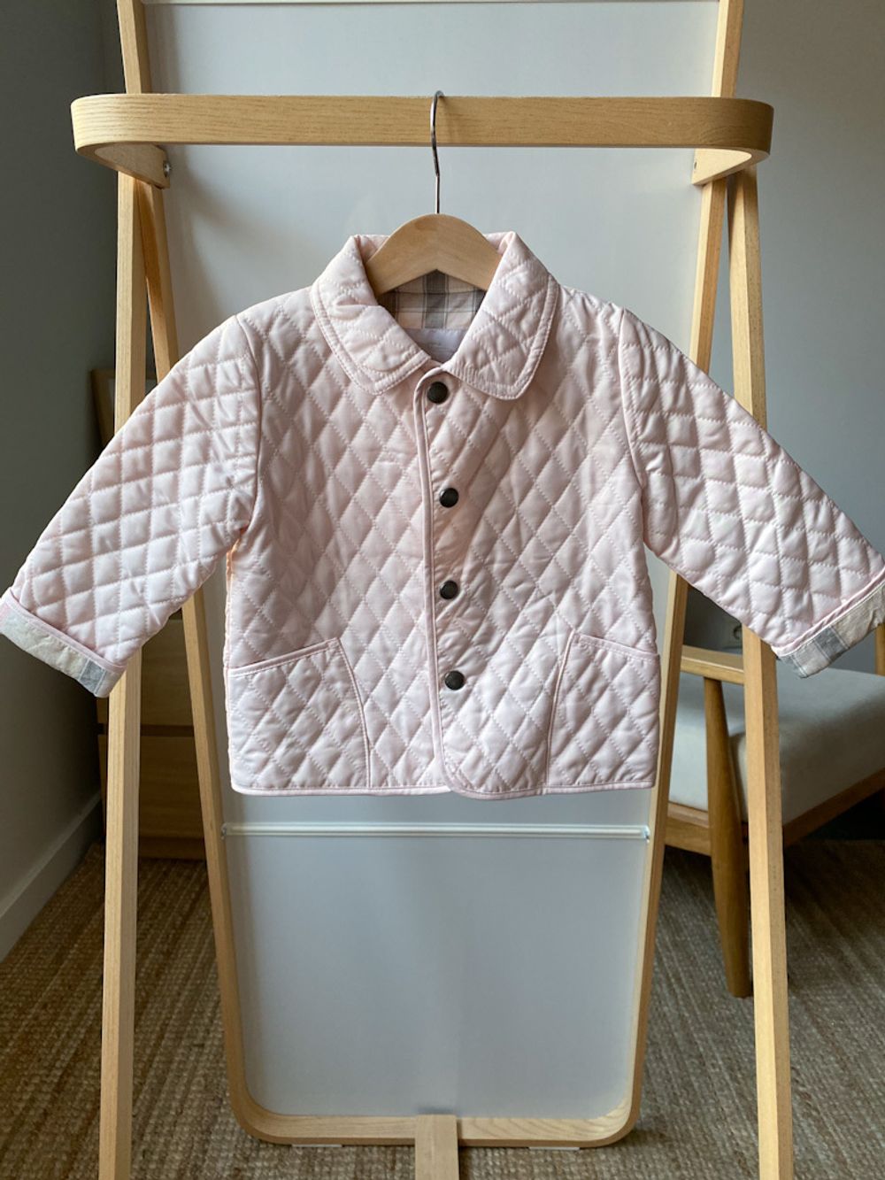 Новая куртка Burberry, 74-80