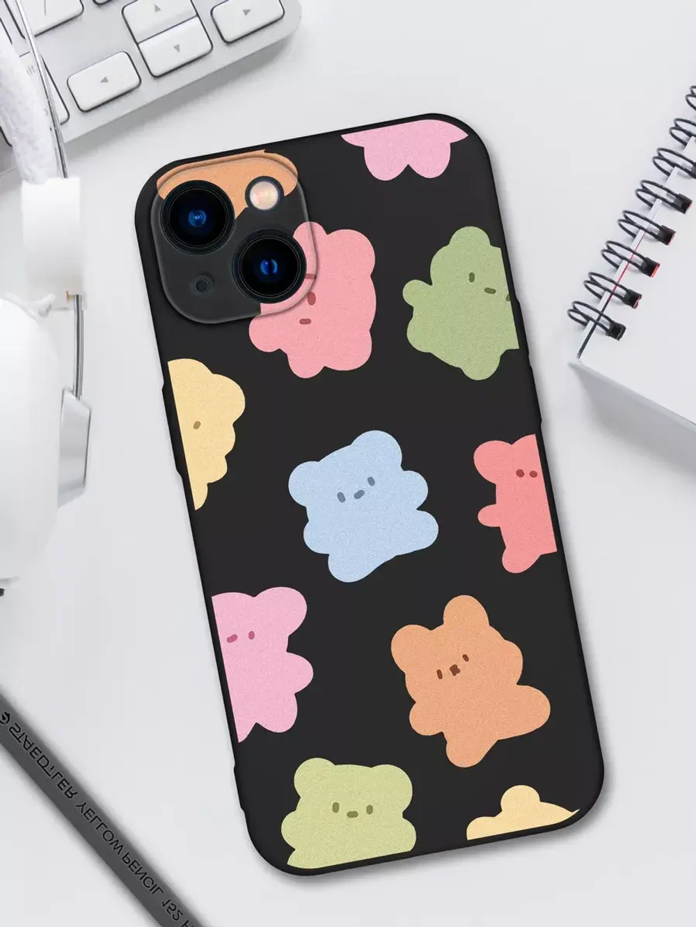 Чехол на iPhone 15 с принтом