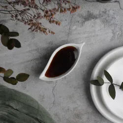 Соусник 20 мл 10*4,5 см h2 см "Лист" овальный белый фарфор P.L. Proff Cuisine [16]