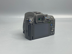 Pentax KF