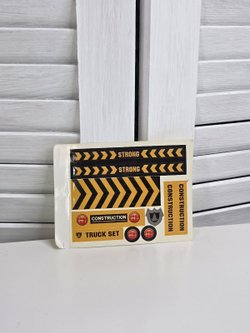 Игрушка Трактор-конструктор с отверткой в коробке (200246316)