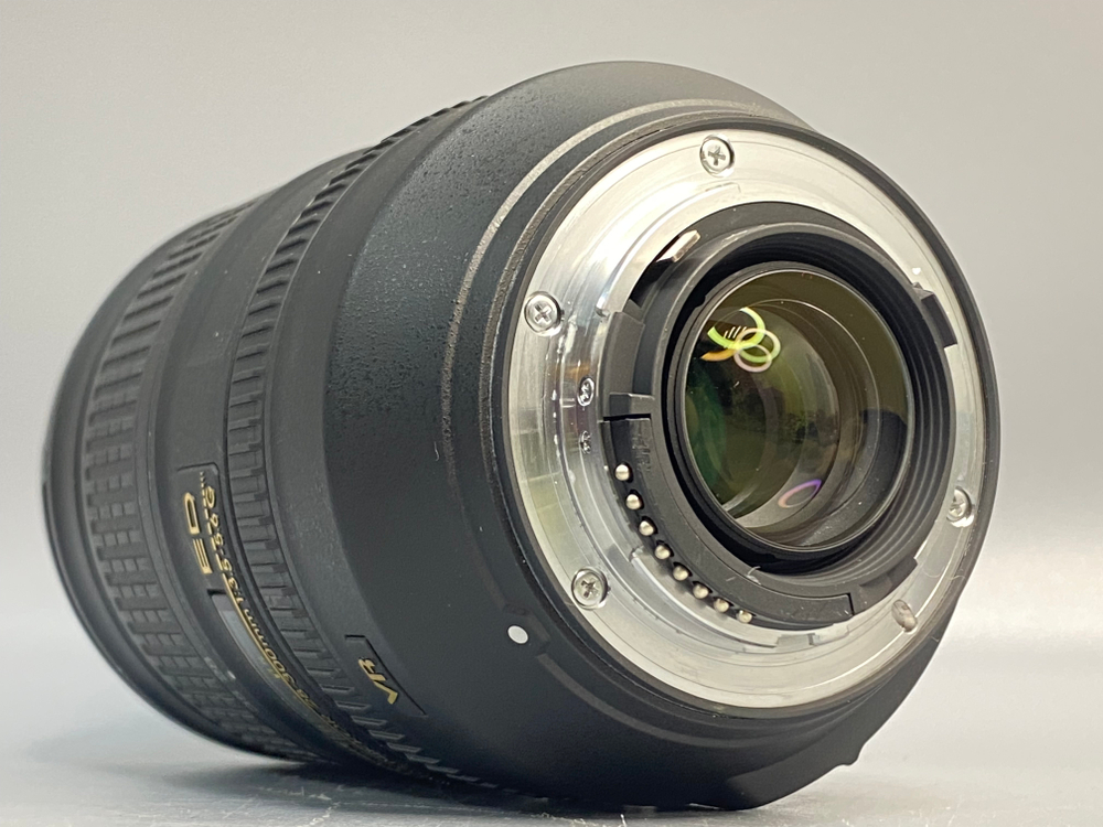 Nikon 28-300mm 3.5-5.6G ED VR AF-S Nikkor