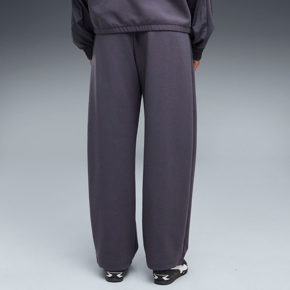 Брюки спортивные женские PUMA HER Relaxed DK Barrel Leg Pants