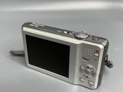 Panasonic Lumix DMC-FS9