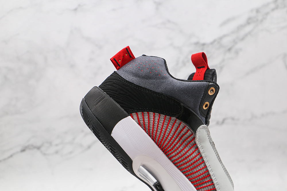 TITAN X AIR JORDAN 35 10TH ANNIVERSARY BLACK/METALLIC GOLD/SAIL
