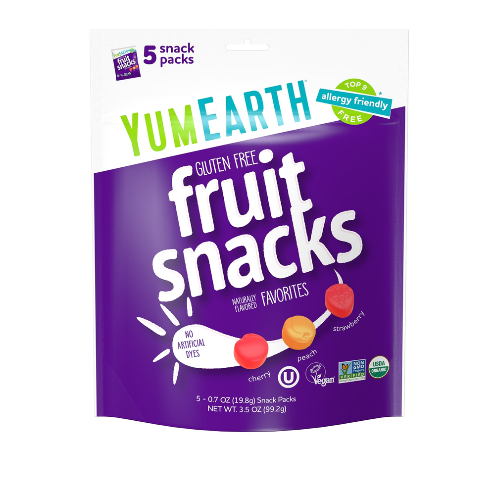 YumEarth, фруктовые снеки без глютена, ассорти любимых вкусов, 5 упаковок по 19,8 г (0,7 унции)