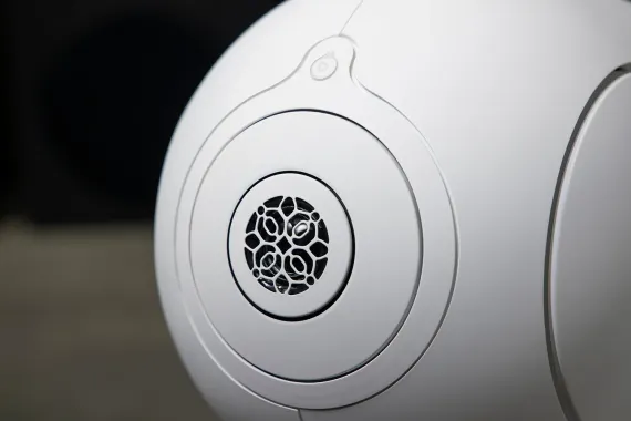 Devialet Phantom I 103 dB Light Chrome
