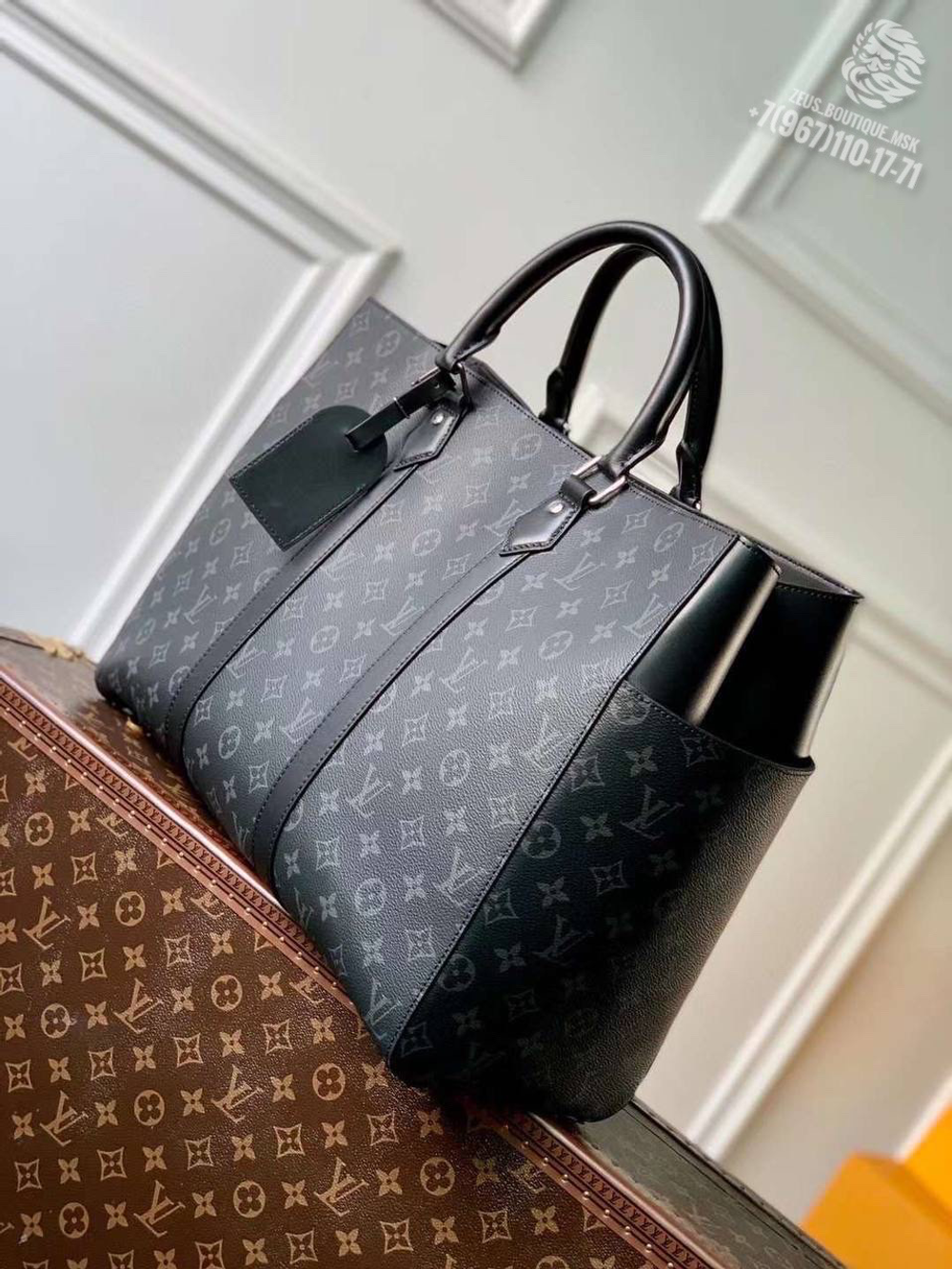 Деловая сумка Louis Vuitton Sac Plat 24H