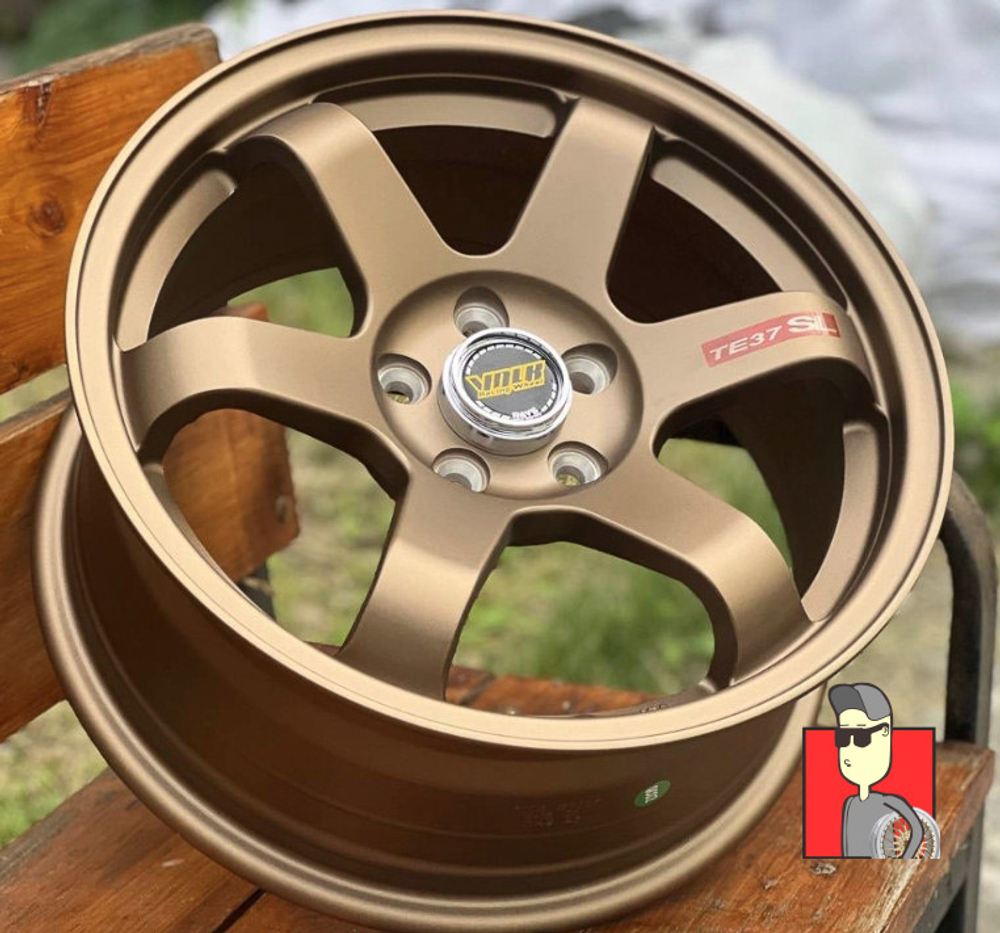 Комплект дисков Rays TE37 16x7 et30 5x114.3
