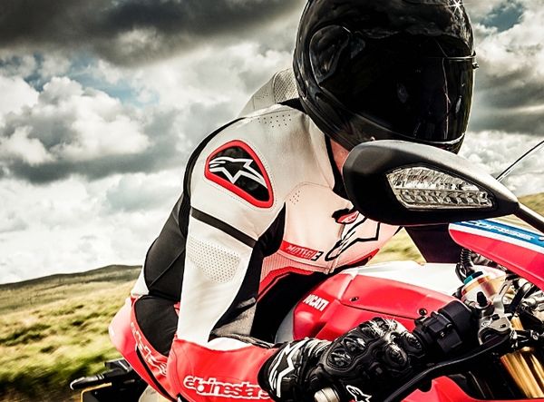 Мотоэкипировка Alpinestars – качество, проверенное временем Мотоэкипировка Alpinestars – качество, проверенное временем