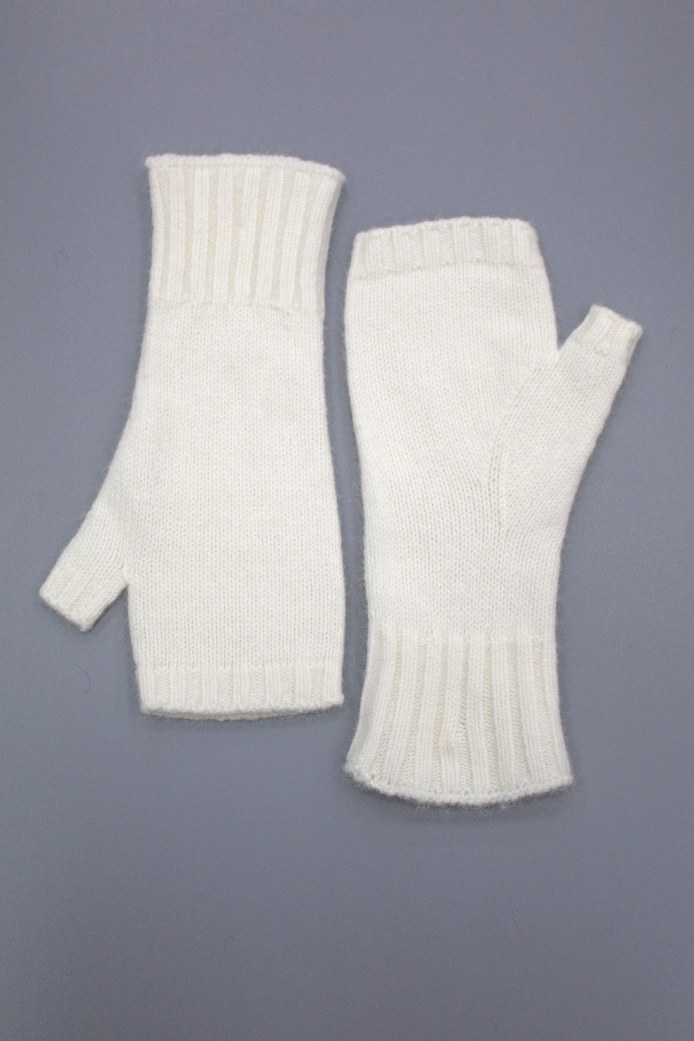 Митенки женские М813-02 экрю