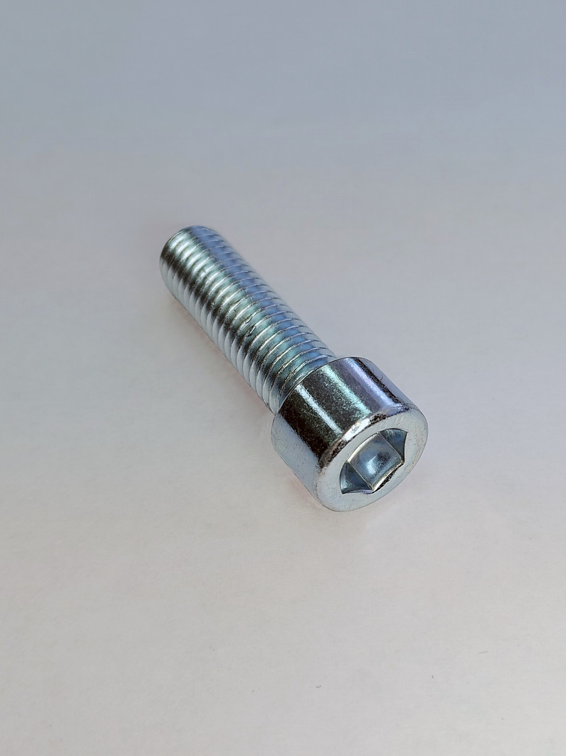 12х40 ОЦ. Винт П/Р с внут.шестигр. к.п.8.8 DIN912 (50 шт)