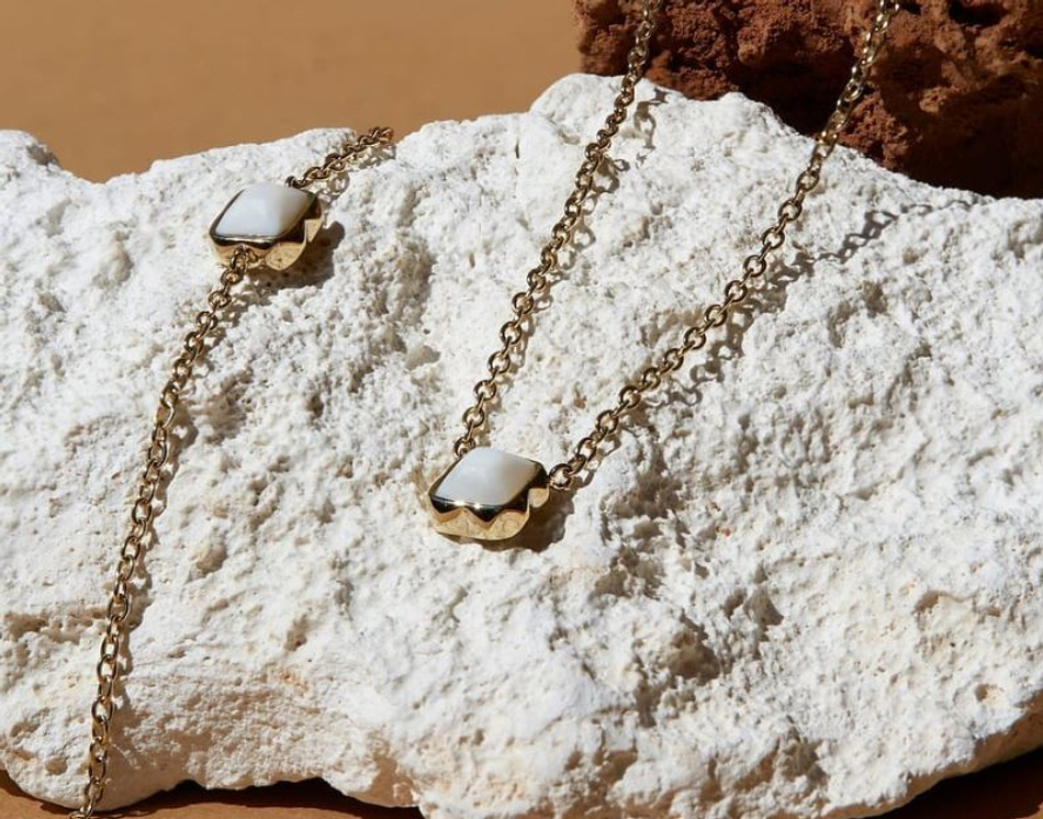 Колье Coeur de Lion White quartz (April) 1300/10-1400