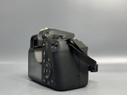 Canon EOS 2000D Kit 18-55mm 3.5-5.6 III