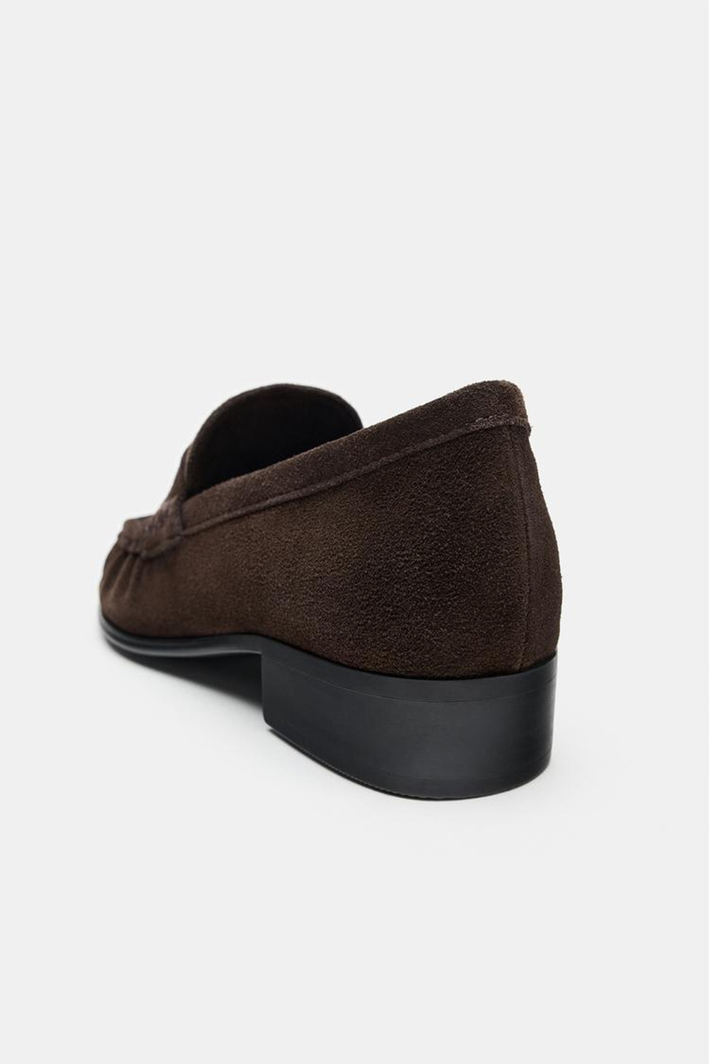 ZARA ЗАМШЕВЫЕ ЛОФЕРЫ СО СБОРКАМИ, КОРИЧНЕВЫЙ