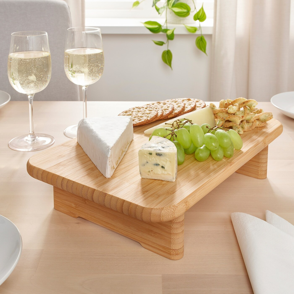 IKEA STOLTHET  (ИКЕА СТОЛТХЕТ)  -  Разделочная доска, бамбук, 35x22 см