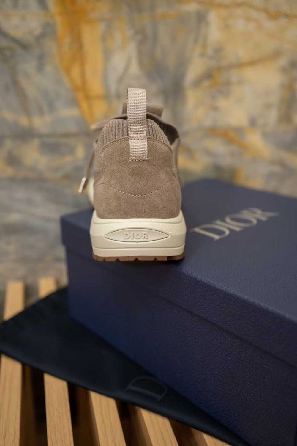 Кроссовки Christian Dior B80