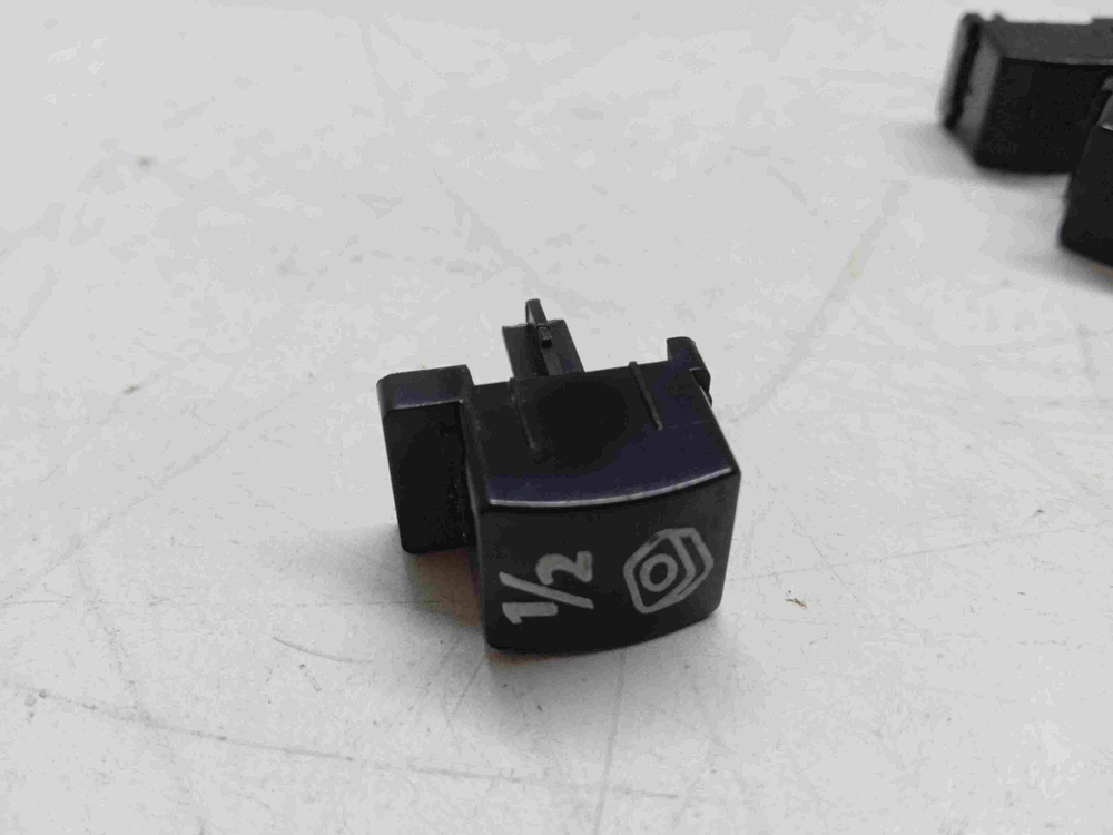 DIS5831 ктп30 Комплект кнопок для посудомоечной машины Beko DIS5831 б/у