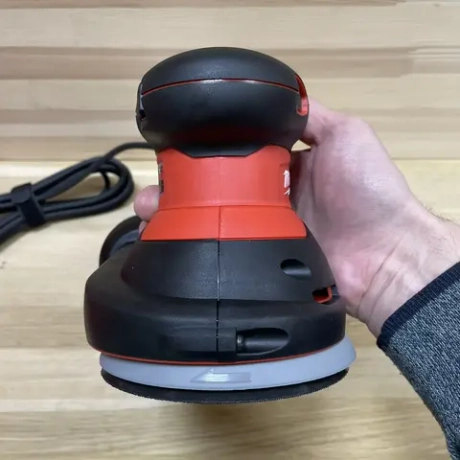 АКЦИЯ TOP-X -20! Электрическая эксцентриковая шлифовальная машина ручная Milwaukee ROS 125 E 300 Вт эксцентриковая 125 мм 5", шлифовка дерева, металла, пластика, в сумке 4933433180