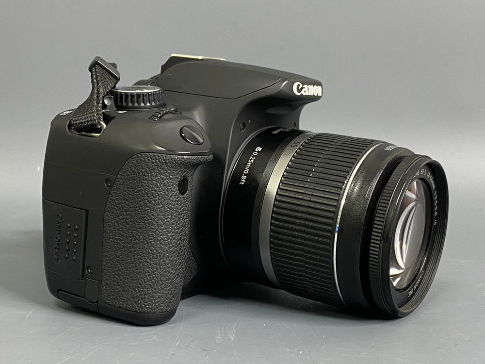Canon EOS 650D Kit 18-55mm IS