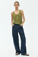 Топ без рукавов с глубоким круглым вырезом - H&M