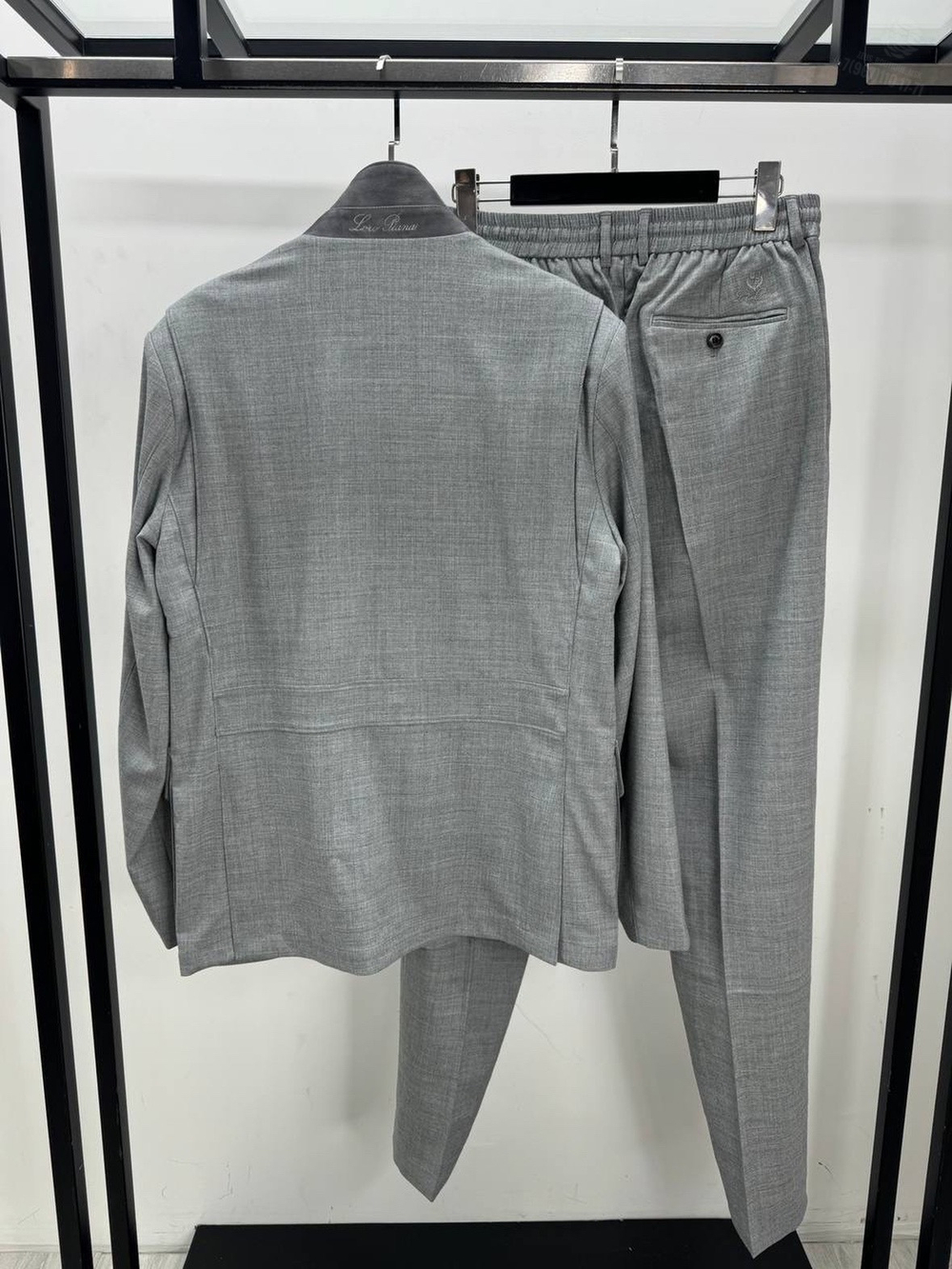 Костюм Loro Piana