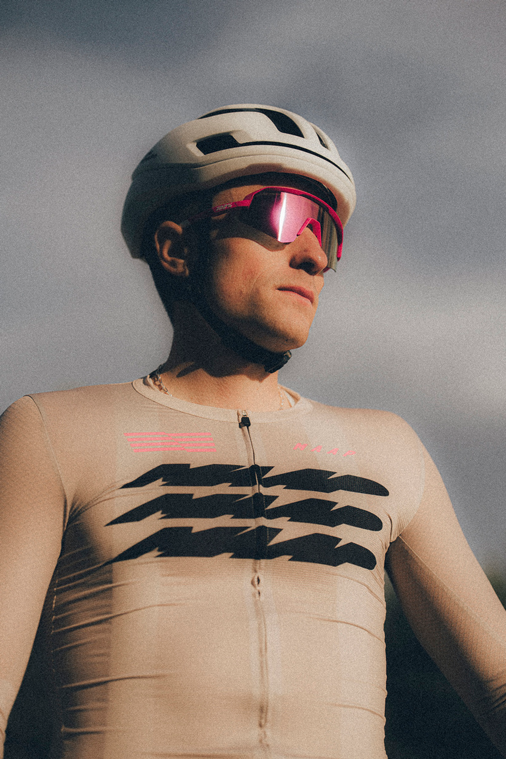 Спортивные очки 100% Slendale SL / Pitaya / Hiper Pink Mirror Lens / на узкое лицо