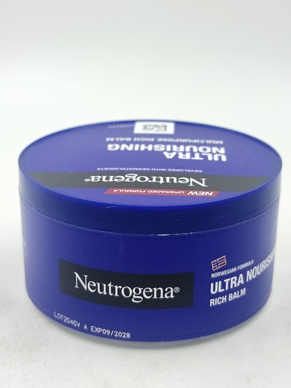 Neutrogena Крем-гель питательный с витамином Е и 15% глицерином, для очень сухой кожи, 300 мл (Франция)