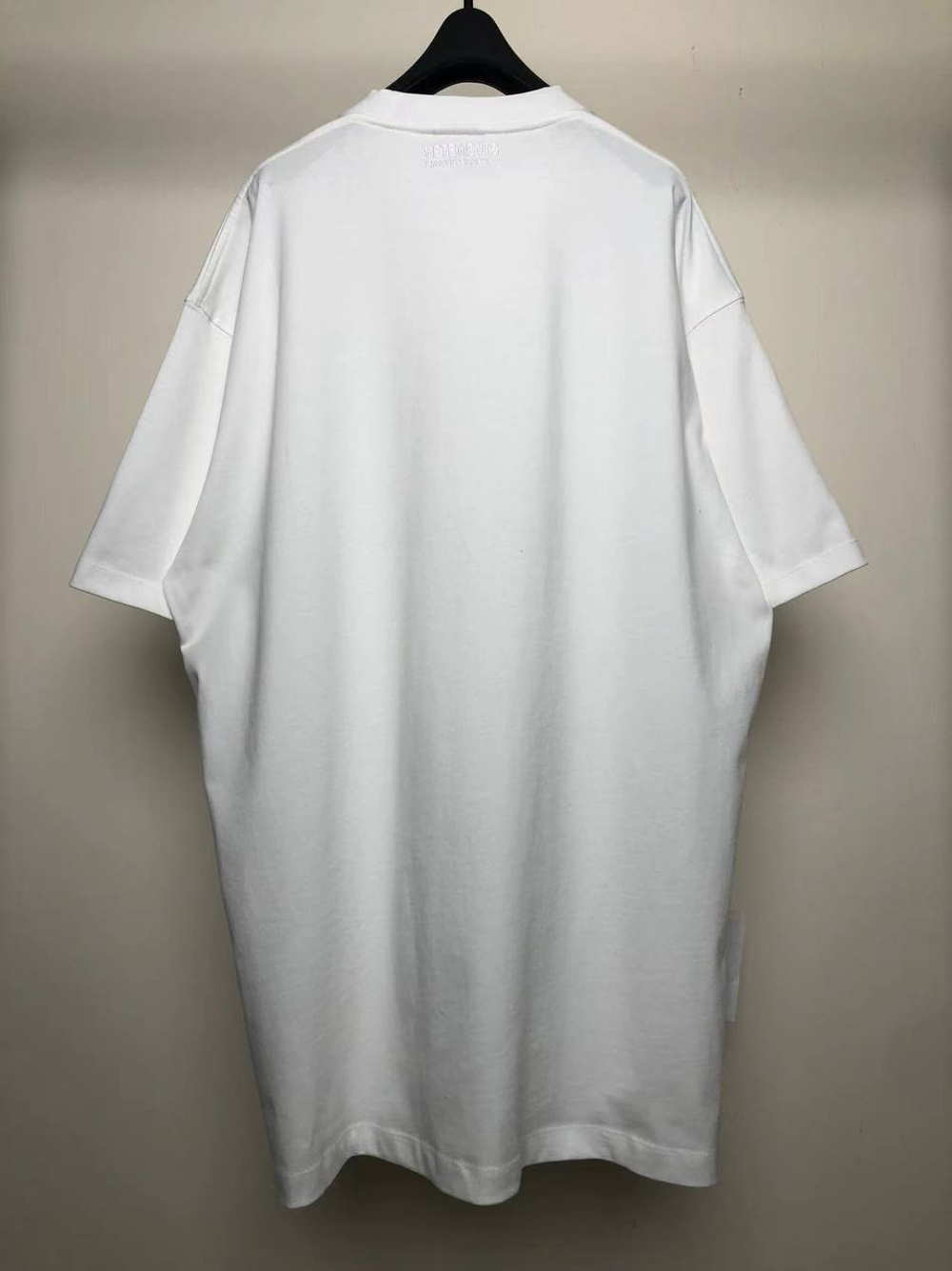 Футболка Vetements