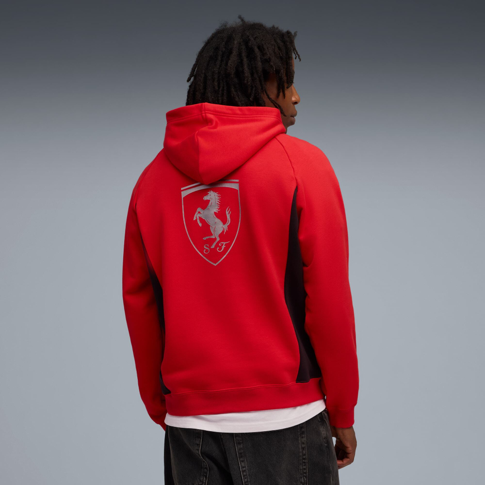 PUMA X SCUDERIA FERRARI МУЖСКАЯ ТОЛСТОВКА С КАПЮШОНОМ SCUDERIA FERRARI LIFESTYLE, КРАСНЫЙ