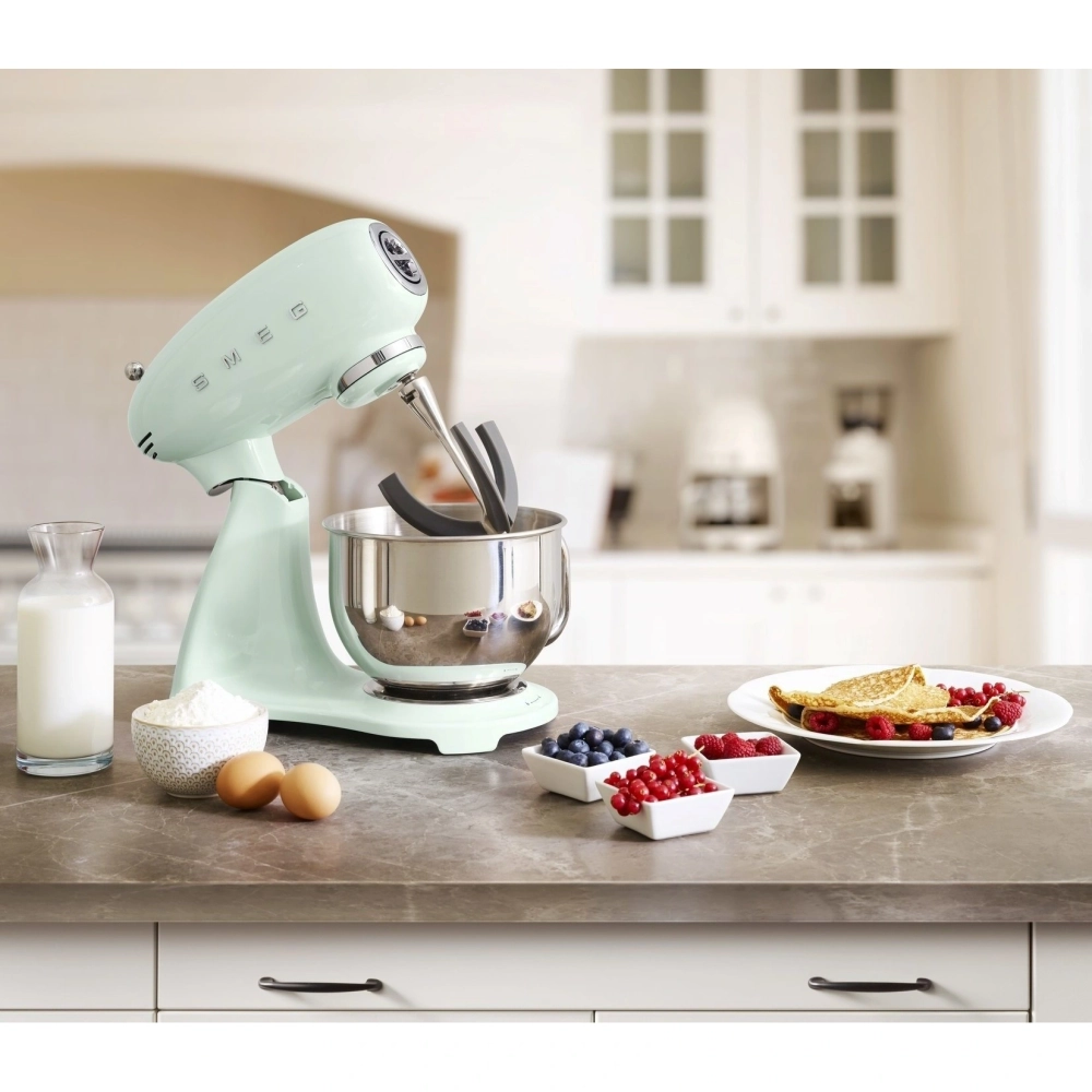 Миксер планетарный Smeg SMF03PGEU пастельный зеленый