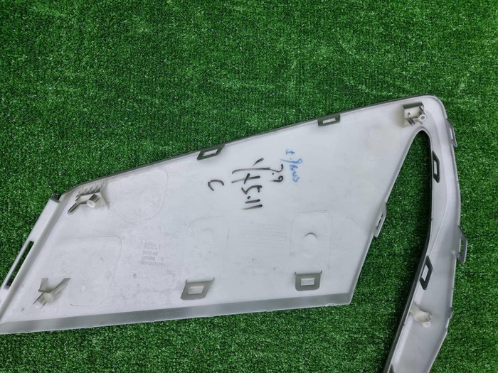 Накладка переднего бампера Geely Coolray (23-нв)