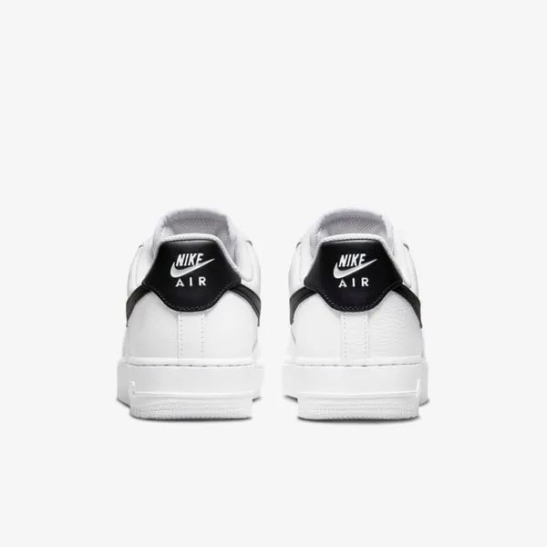 Кроссовки женские NIKE WMNS AIR FORCE 1 07
