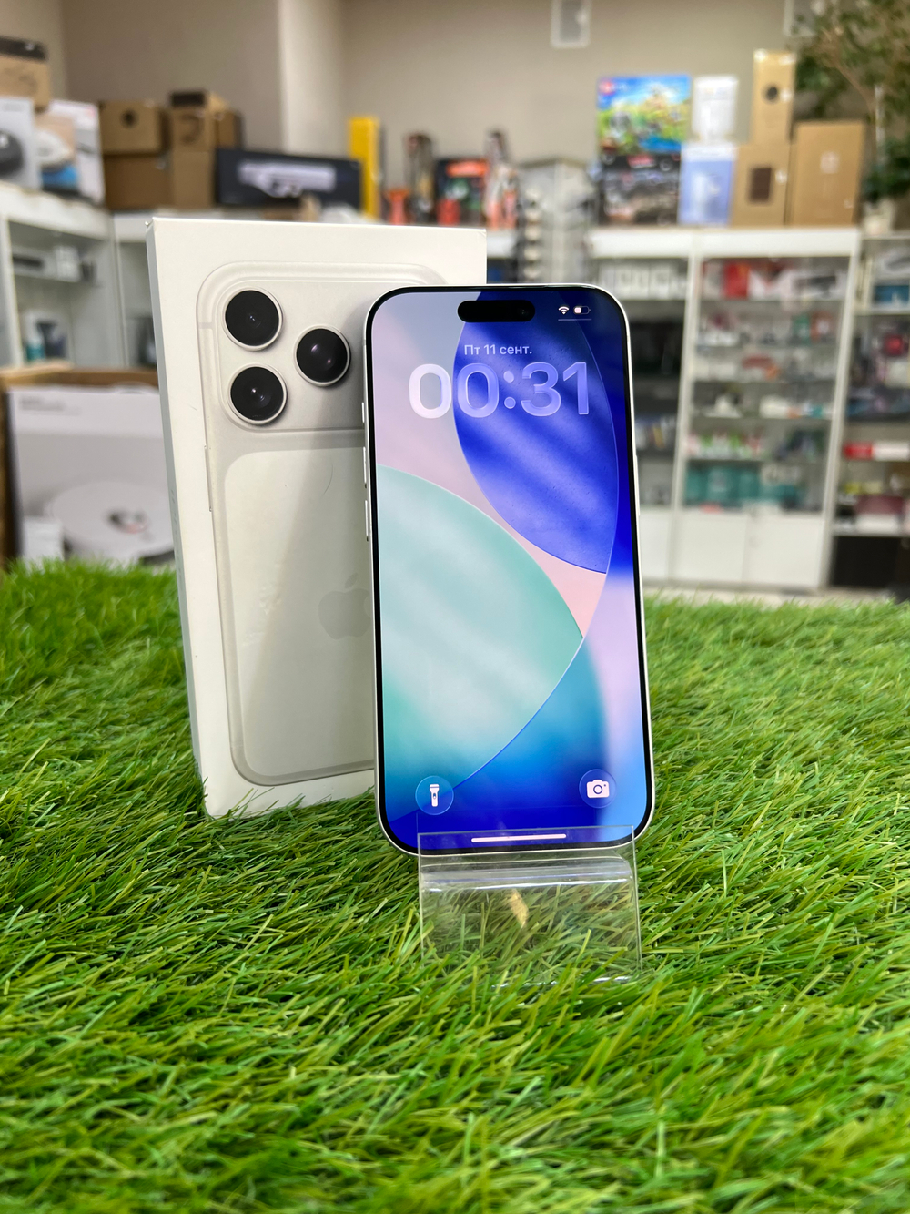 Б/У iPhone 17 Pro 256Gb Silver