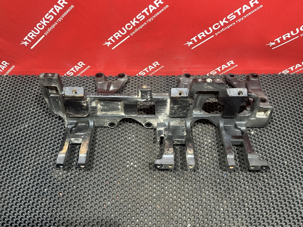 Кронштейн EGR 2020г.
