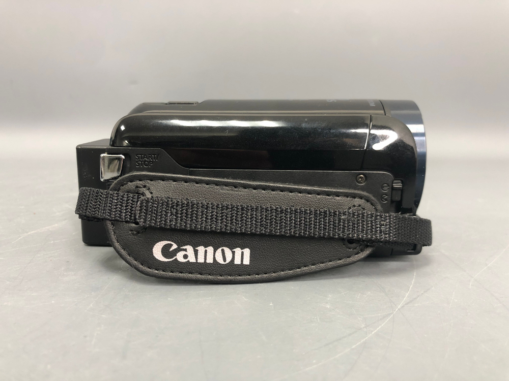 Canon Legria HF R606