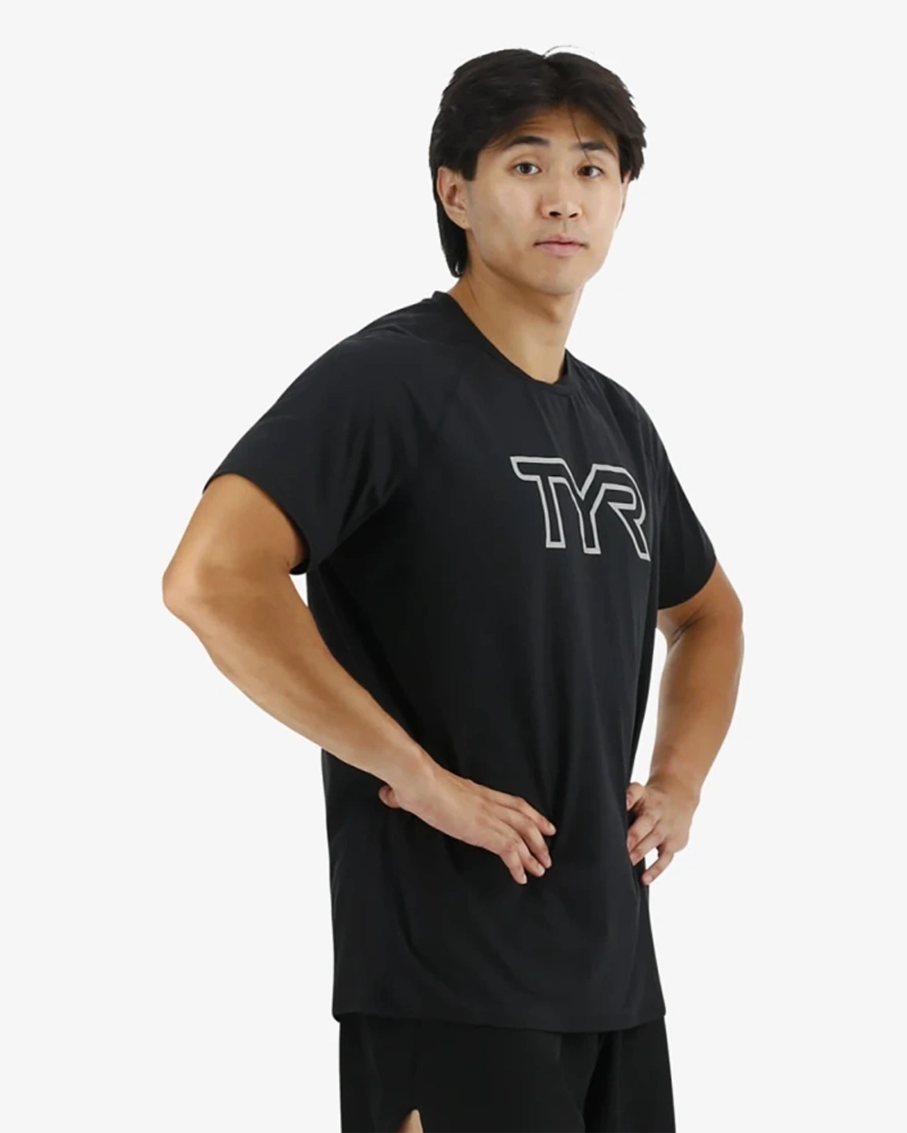 Футболка мужская TYR MEN'S CLIMADRY RAGLAN TECH TEE BIG LOGO - SOLID (Черная)