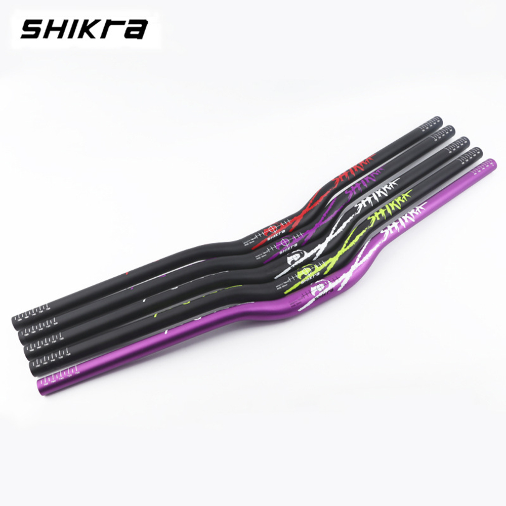 Руль Shikra 31.8 зеленый принт, длина 785 мм, подьем 30 мм.315 гр.