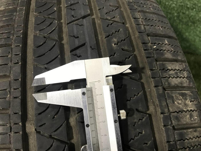 Шина Комплект шин Continental Cross Contact LX Sport 235/55 R19 101H