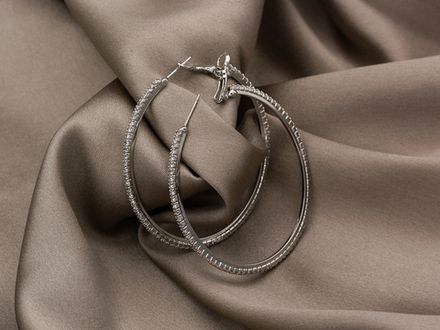 Серьги-Кольца со стразами 33мм