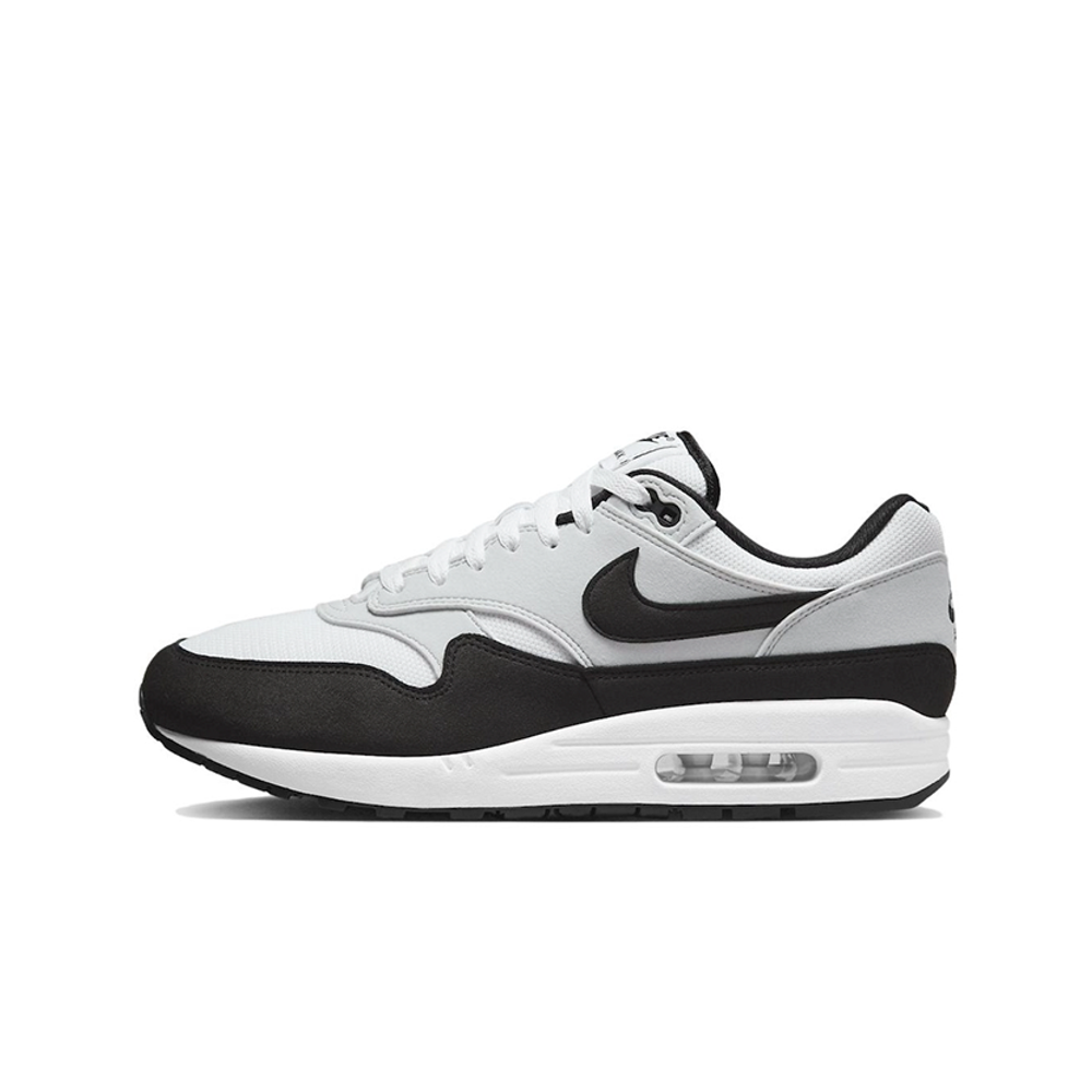 alt="Nike Air Max 1 White Black DZ2628-102 белые кроссовки с черным мыском вид сбоку на белом фоне"