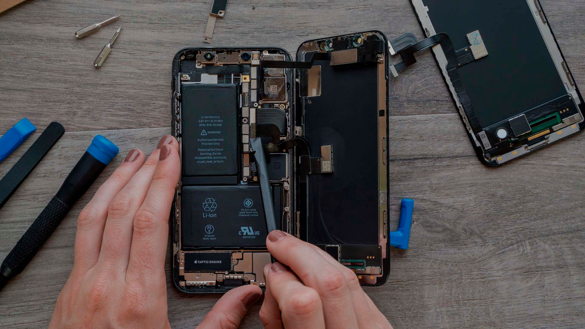 Ремонт iPhone, iPad, MacBook, AppleWatch в Улан-Удэ