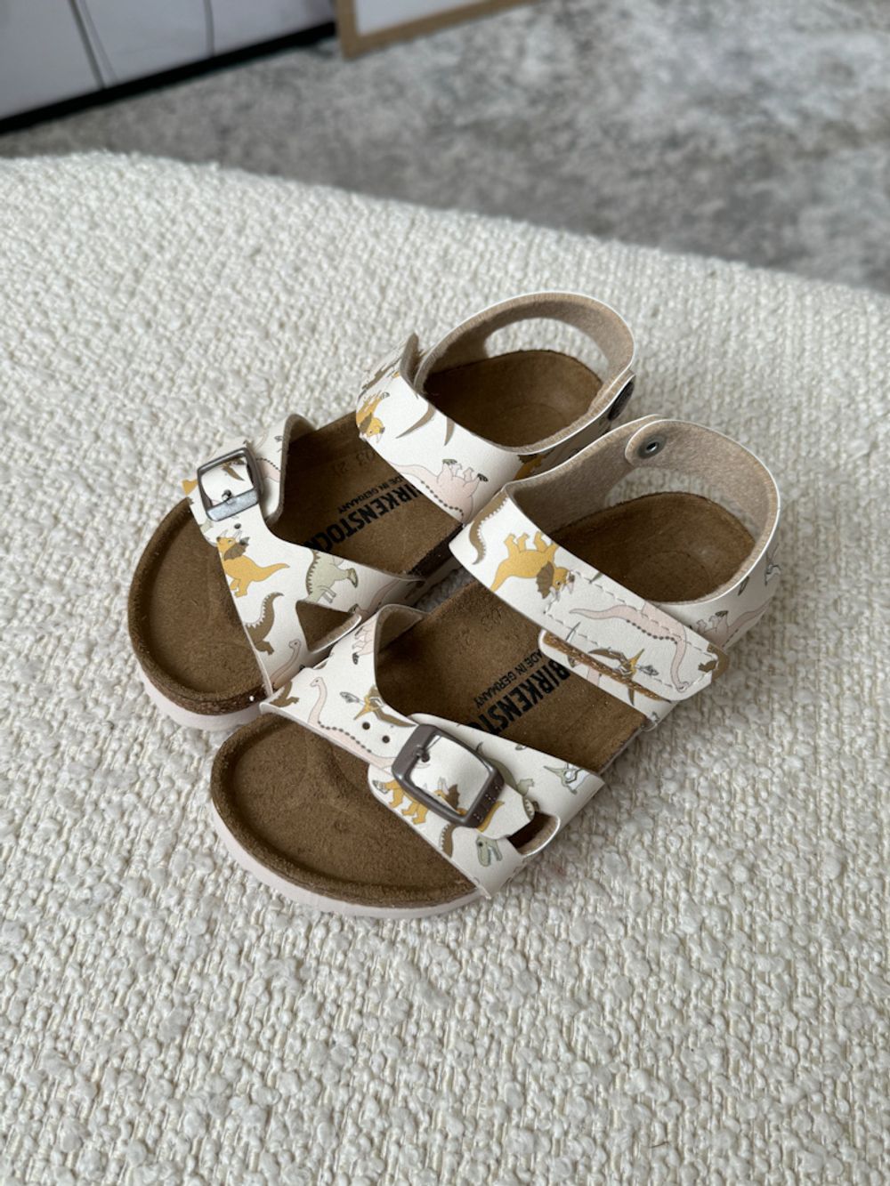 Новые босоножки Birkenstock, 25,5