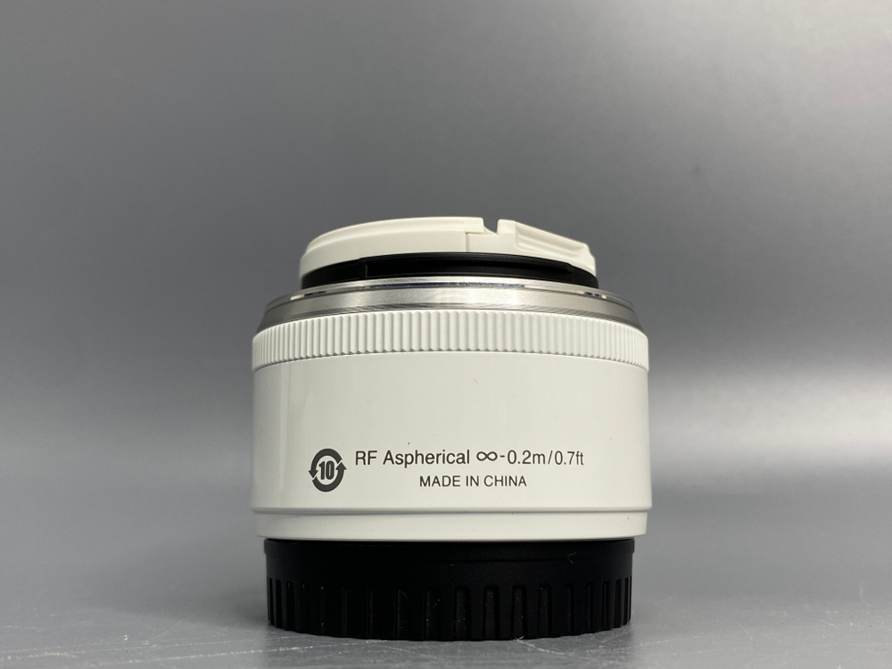 Nikon 18.5mm 1.8 Nikkor 1