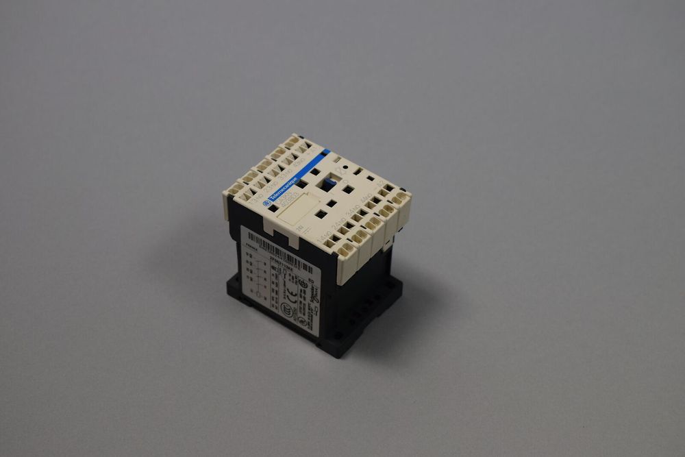 SCHNEIDER ELECTRIC CA3KN403BD3