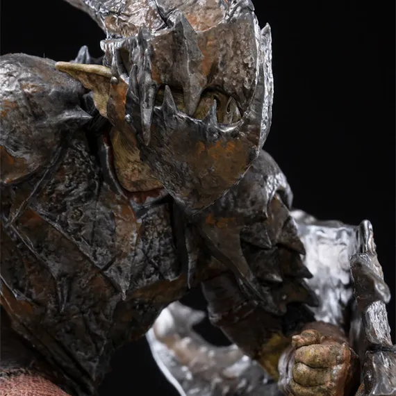 Armored Orc - Lord of the Rings - Iron Studios