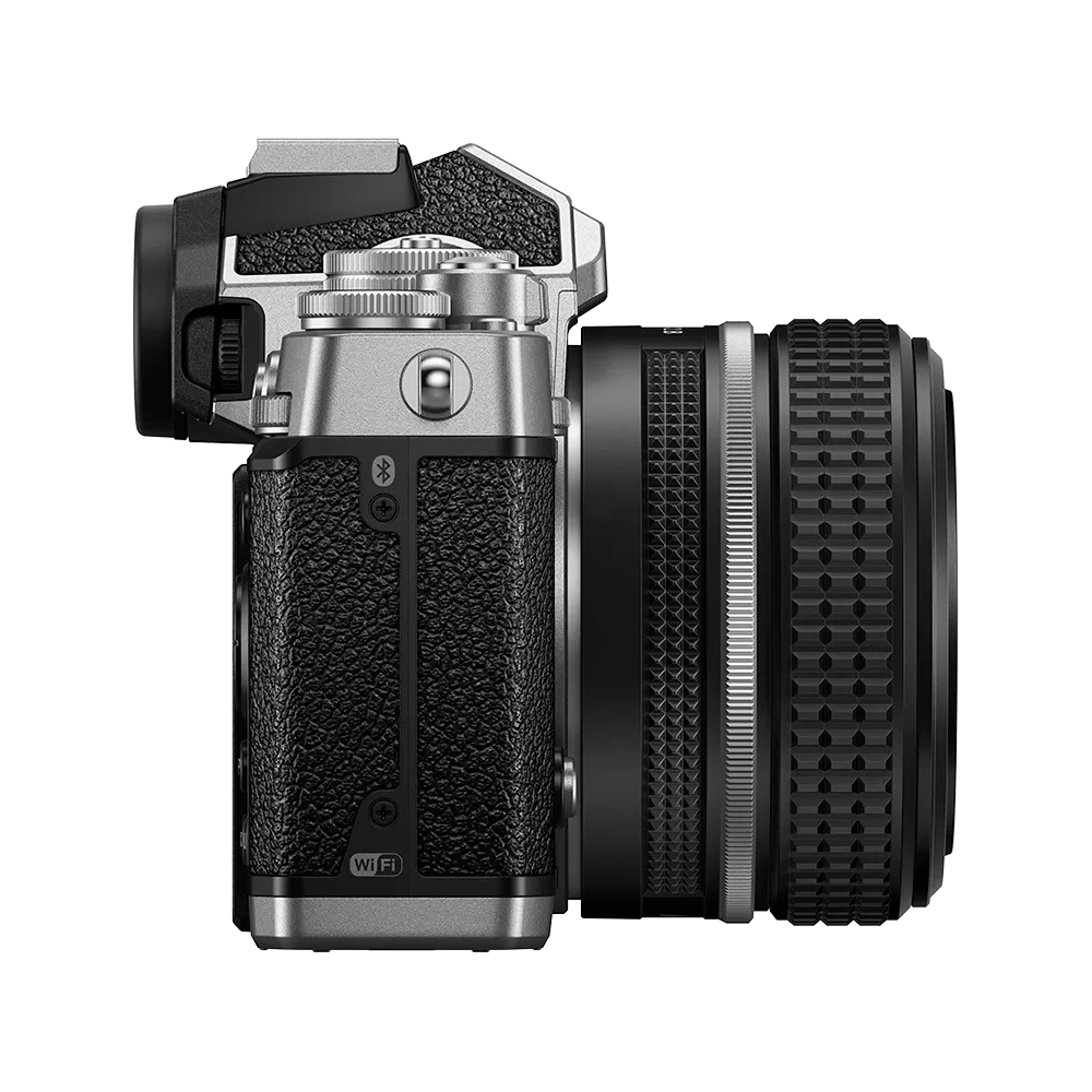 Цифровая фотокамера Nikon Z fc Body