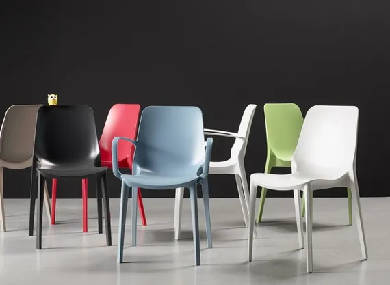 Стул пластиковый Ginevra, красный