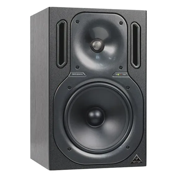 BEHRINGER Truth B2031A