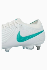 Бутсы Nike Tiempo Maestro Elite SG-Pro - белый